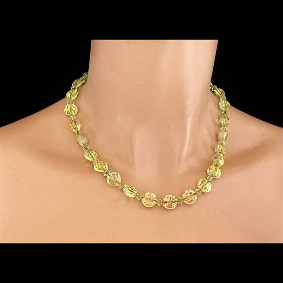 Vintage Hobe jonquil yellow faceted raviolli faceted ab crystal necklace - Picture 6 of 15